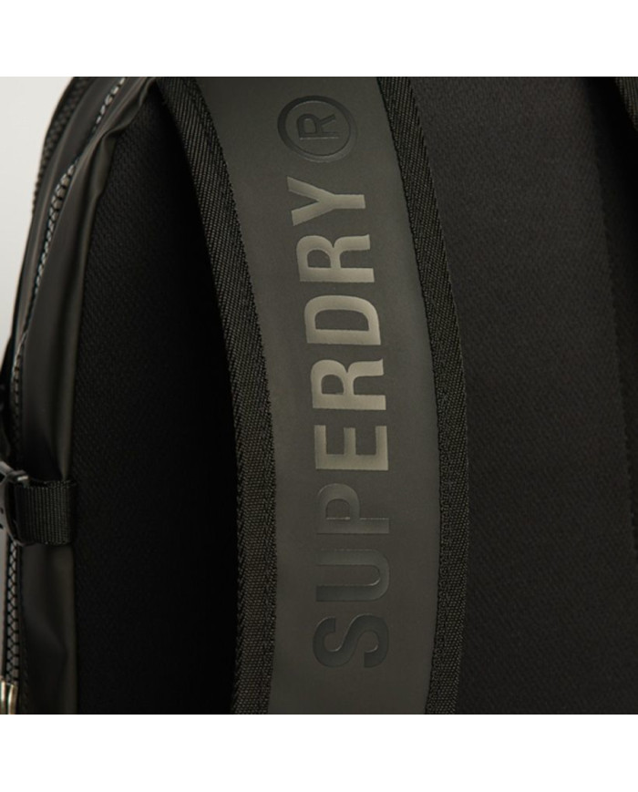Plecak Superdry TARP RUCKSACK W9110342A16A Czarny - Sklep online Mastersport