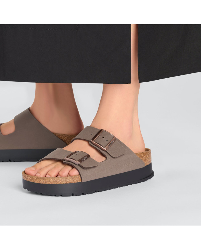 Klapki damskie Birkenstock ARIZONA FLEX PLATFORM NARROW 1027417 Brązowe - Sklep online Mastersport