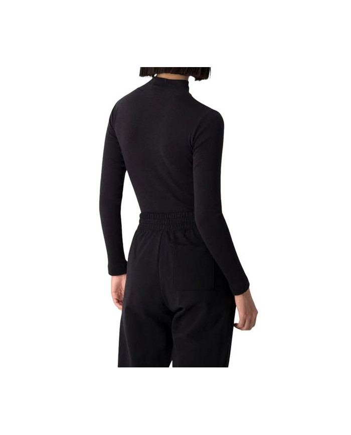 Koszulka damska Champion HIGH NECK T-SHIRT 115432KK001 Czarna - Sklep online Mastersport