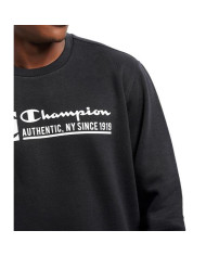 Bluza męska Champion CREWNECK SWEATSHIRT 217995KK001 Czarna - Sklep online Mastersport