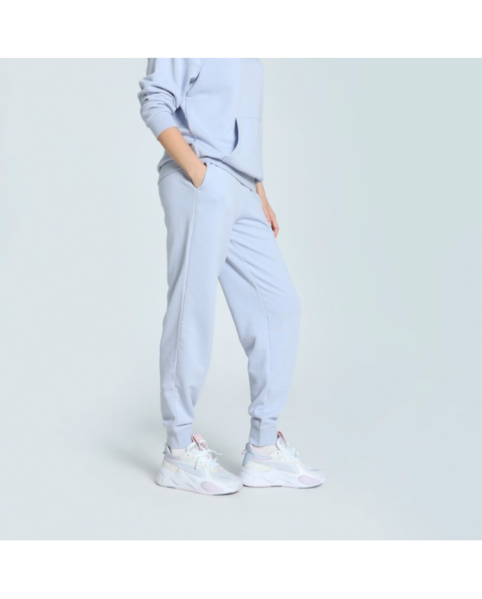 Spodnie damskie Puma ESS SMALL LOGO COMFORT HIGH 68245947 Fioletowe - Sklep online Mastersport