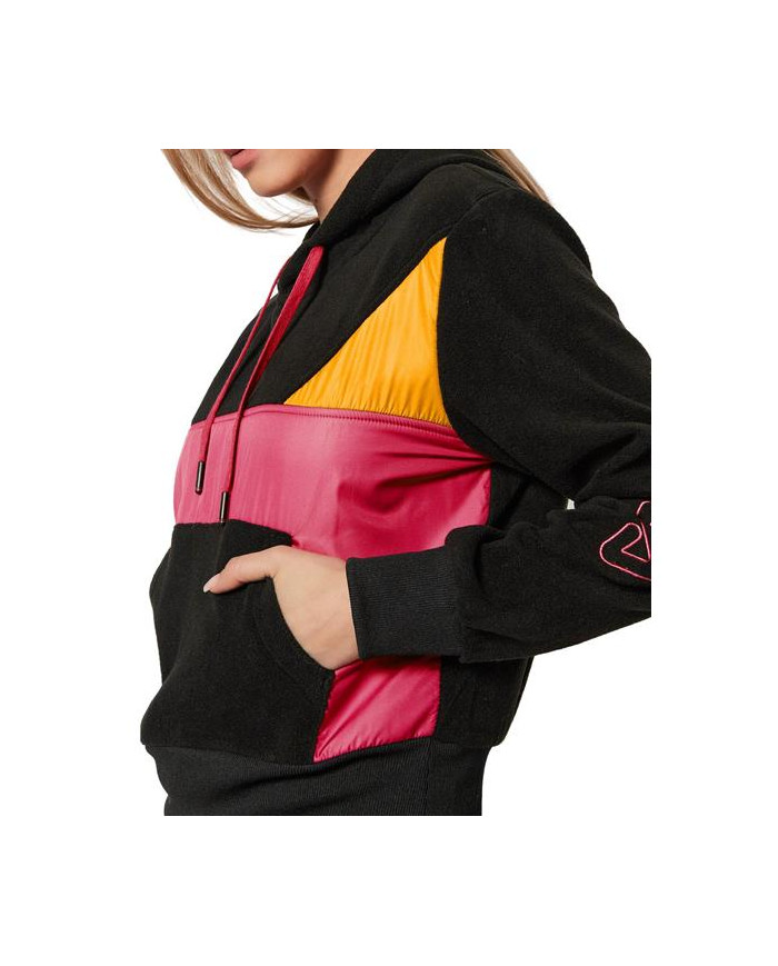Bluza damska Fila PIPPA CROPPED HOODY W 683438A273 Czarna - Sklep online Mastersport
