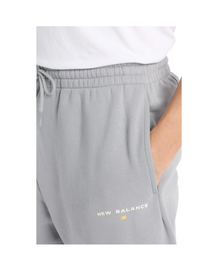 Spodnie męskie New Balance REIMAGINED FLEECE GRAPHIC J YST MP51505YST Czarne - Sklep online Mastersport