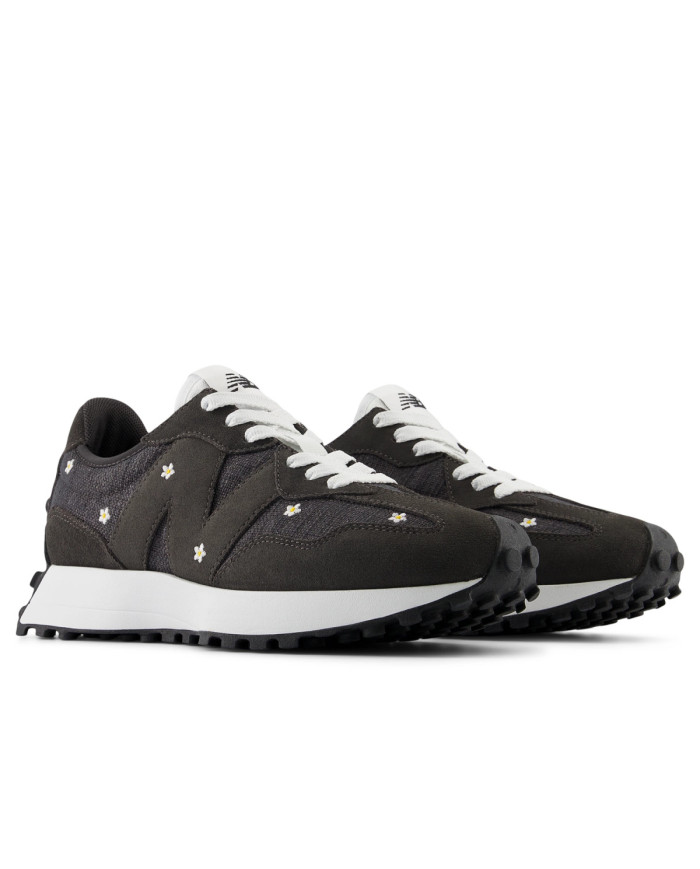 Buty damskie New Balance NB 327 WS327DCB Czarne - Sklep online Mastersport