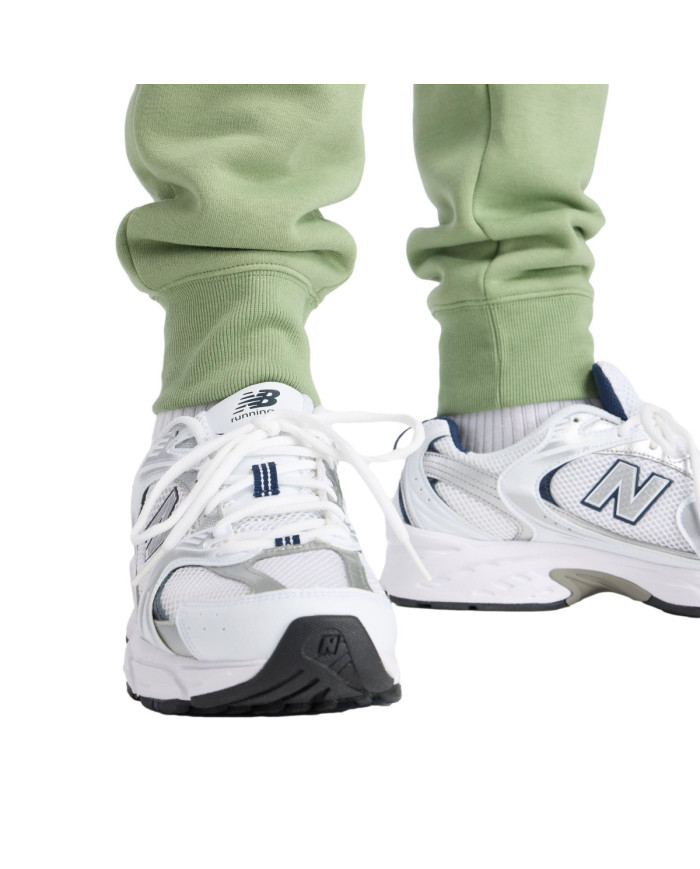 Spodnie męskie New Balance SPORT FLEECE JOGGER MP43904AAR Zielone - Sklep online Mastersport